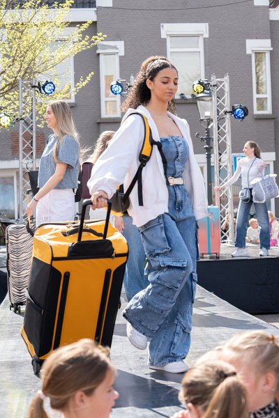 Modeshow 082_.jpg